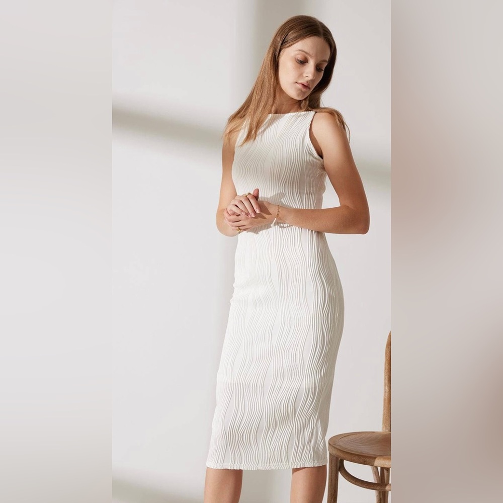 The Water Ripple Textured Cami Dress
